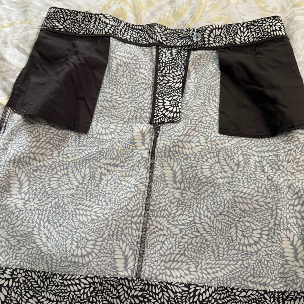 GW - Ms. Floral Skirt from Ann Taylor - Brown/Beige- Sz 14 - Picture 10 of 11